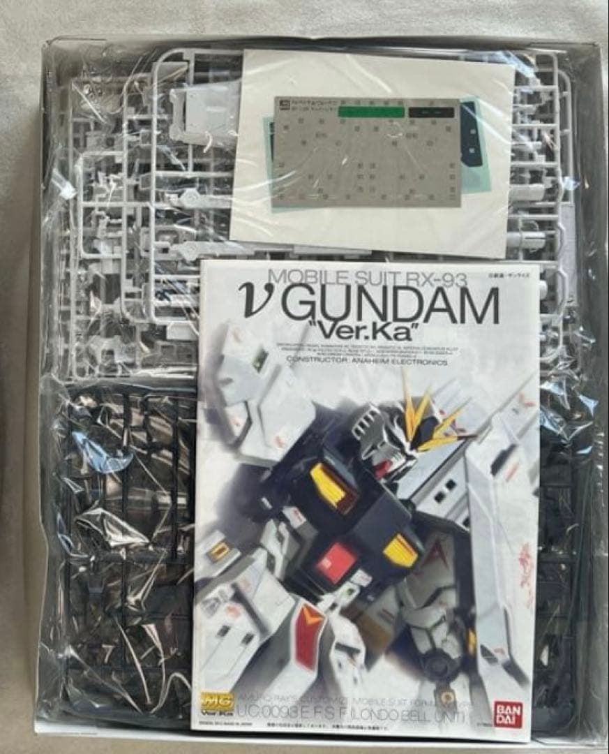 MG νガンダム 1/100