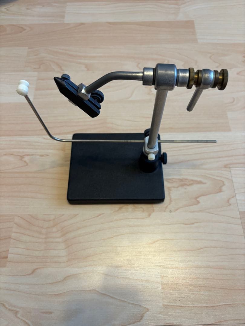 じ*ん様 フライフィッシング マテリアル バイス リール まとめ売り バラ売り不