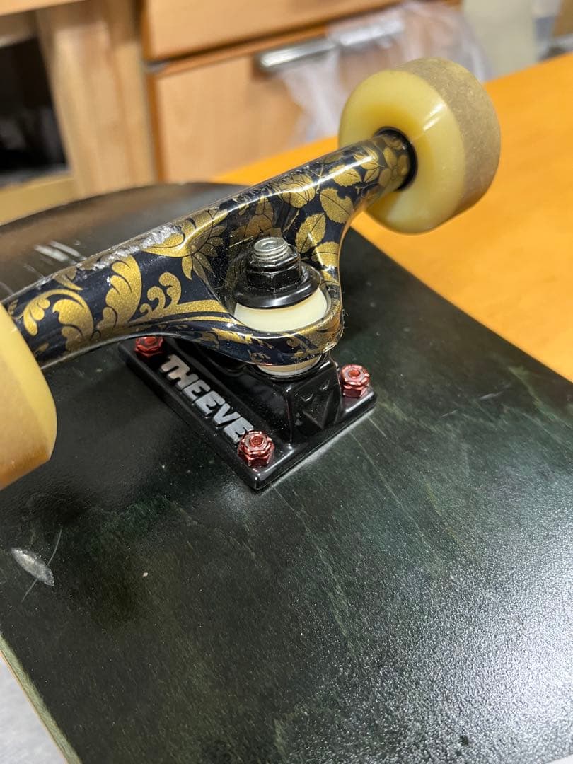 スケートボード　バラ組み立て品