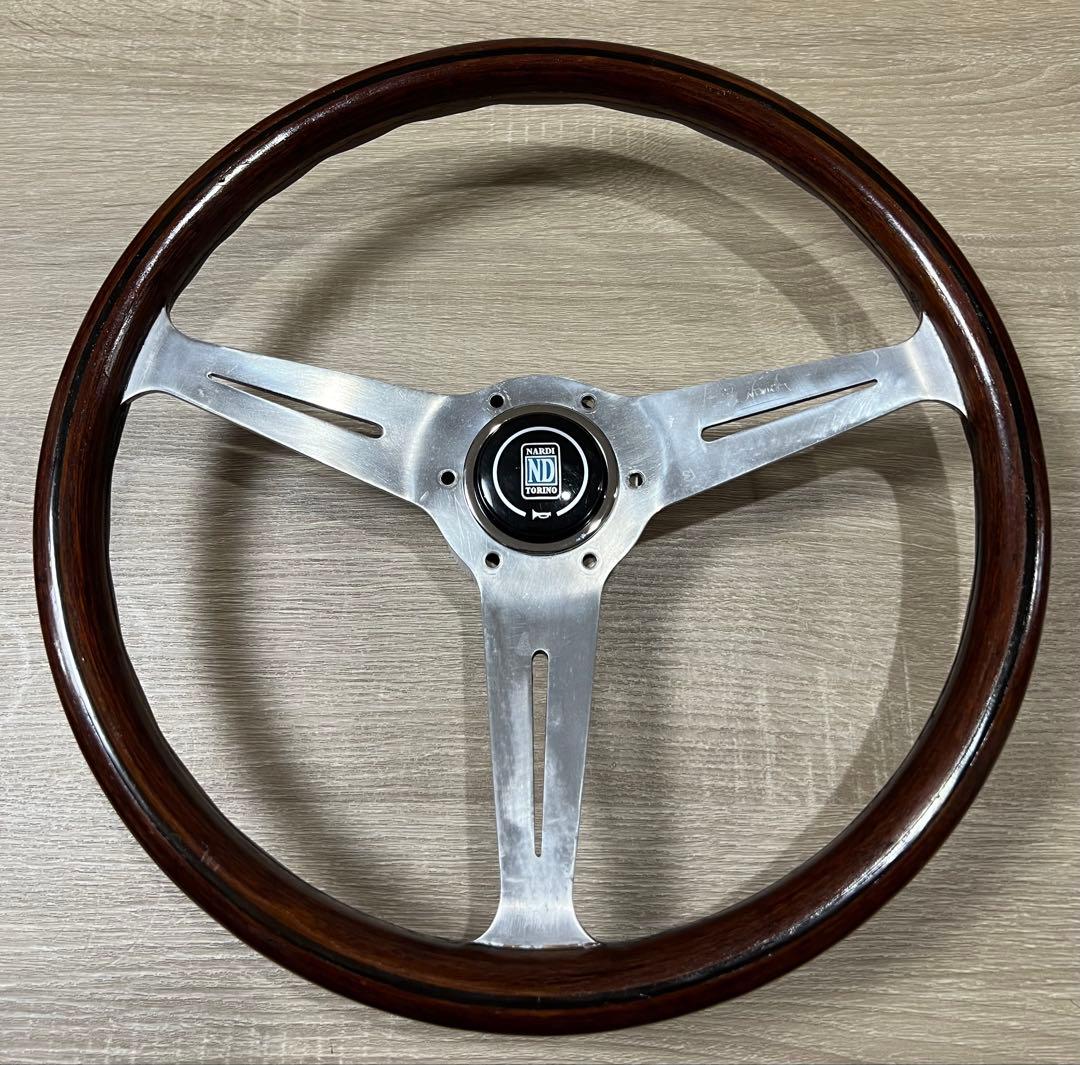 ナルディ(NARDI)クラシックウッドステアリング　36.5パイ　正規品
