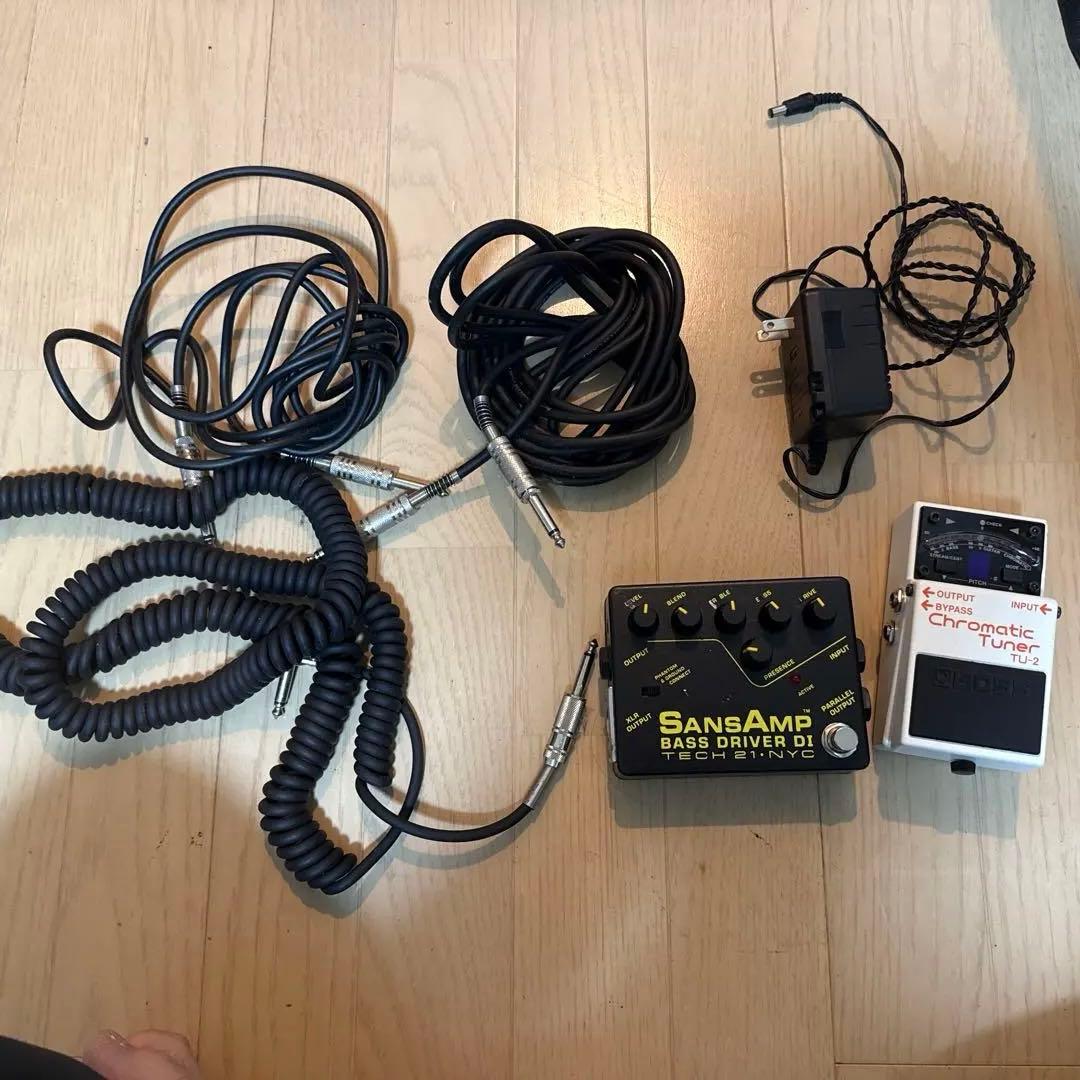 SansAmp Bass D DI & BOSS TU-2セット
