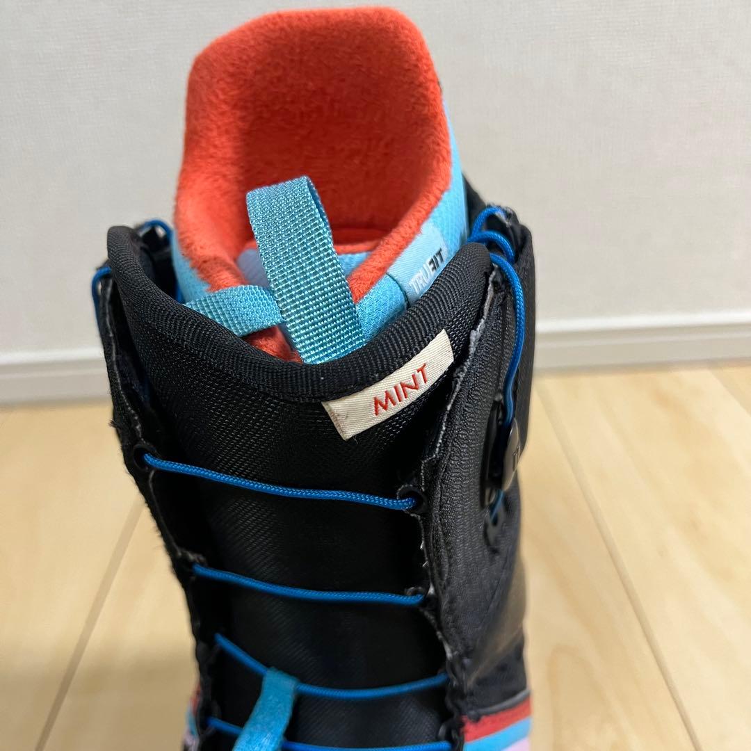 【即日発送】BURTON スノボブーツMINT-ASIAN FIT 24.0cm