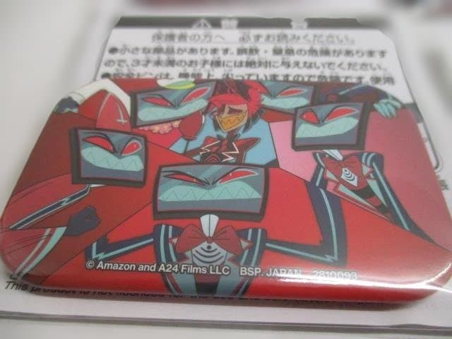 【未開封品】ハズビンホテルへようこそ　スクエア缶バッジ　８点まとめ