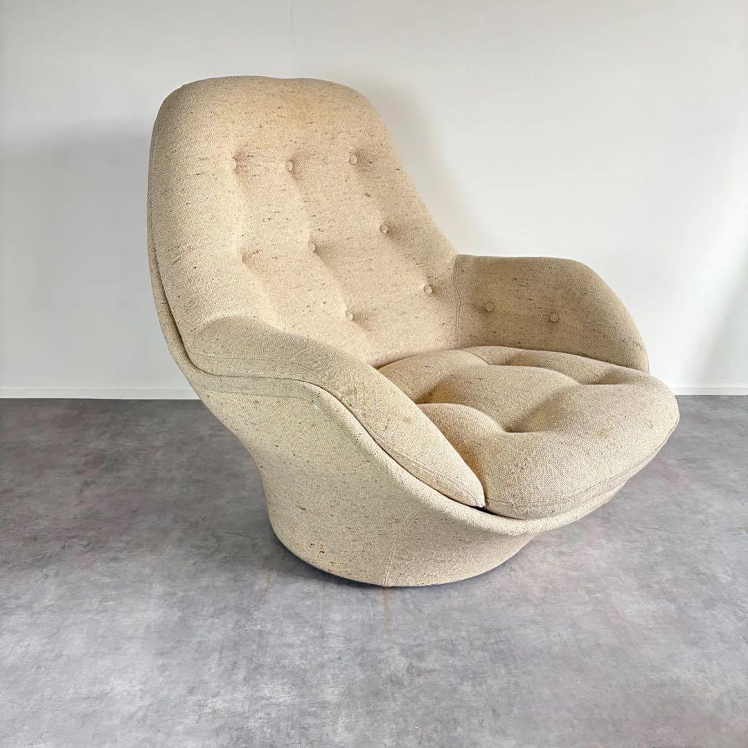 Airborne（エアボーン）社製　ミシェル・カズスタン　デザイン　アームチェア