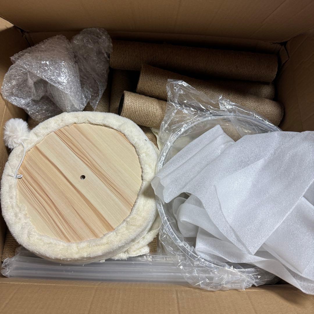 木製　キャットタワー　60cm×50cm×185cm 大型