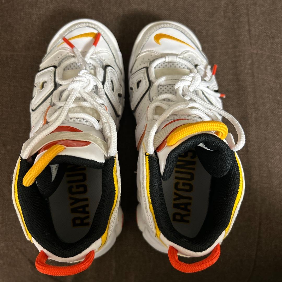 えみり　【美品】NIKE モアテン　RAYGUNS コラボ　20cm