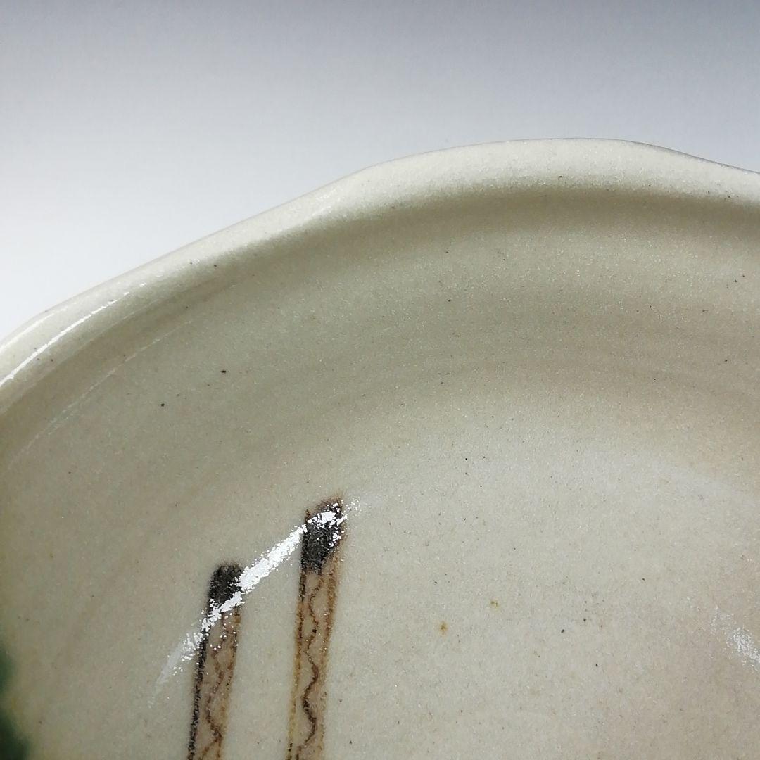 Ｔ７８５　茶碗　『織部茶碗』『菊泉窯　田中源彦 作』　共箱　抹茶碗　茶道具