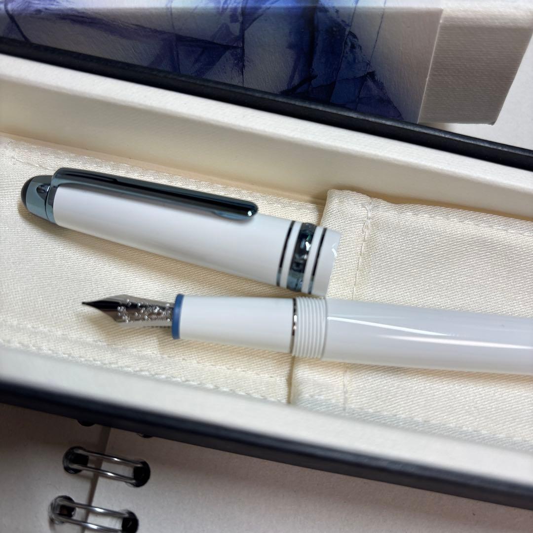 新品 モンブラン マイスターシュテュック グレイシャー クラシック F 万年筆