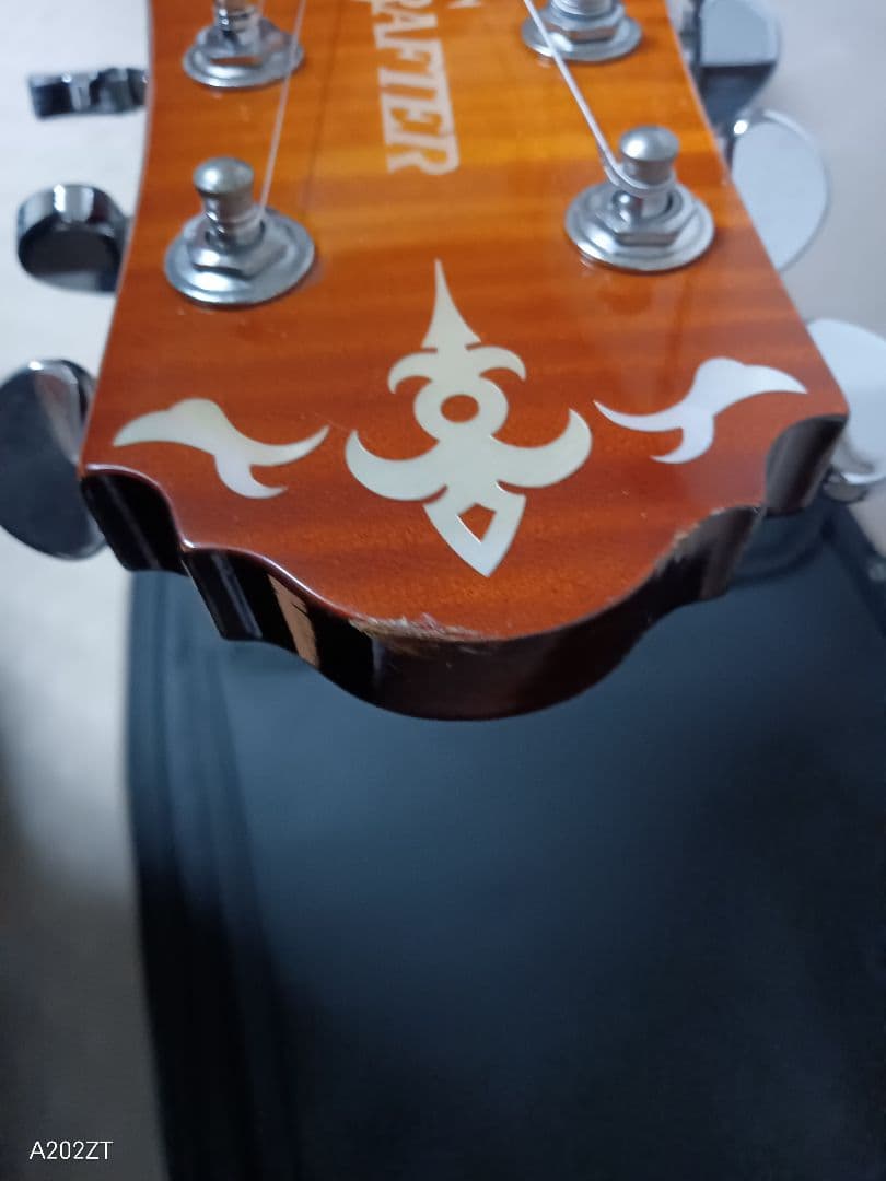 CRAFTER SA-TMVS セミアコ エレキギター ソフトケース付き 動作品