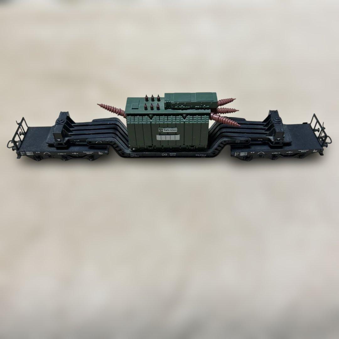 HOゲージ 電力供給装置？付き鉄道模型