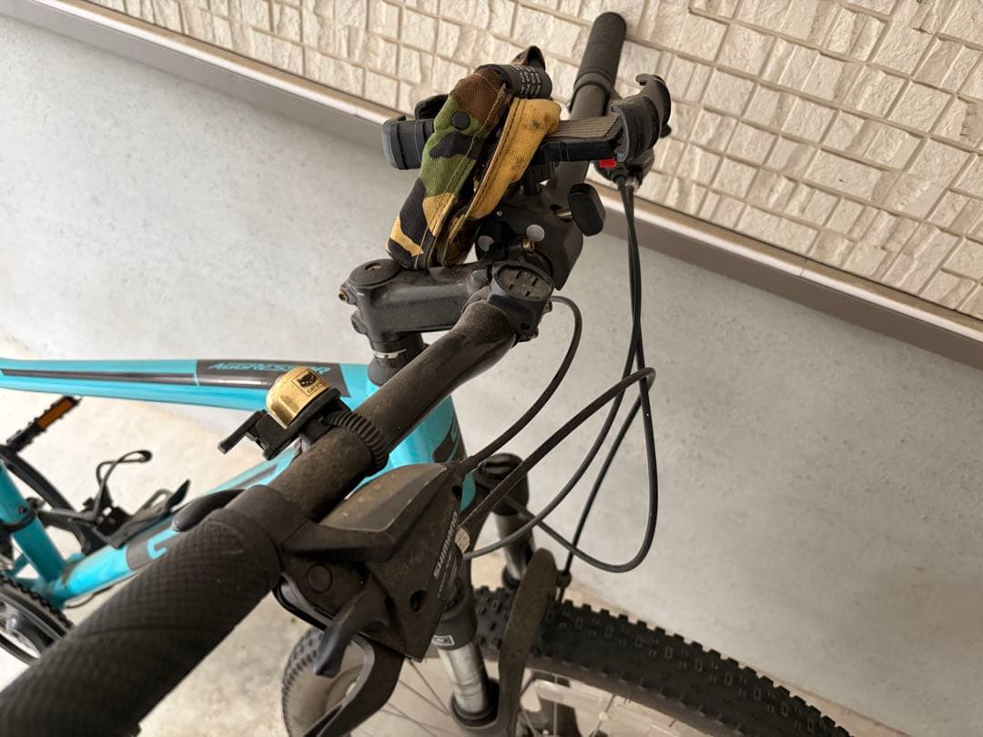 GT アグレッサー　27.5 50周年　マウンテンバイク 直接引き渡し希望