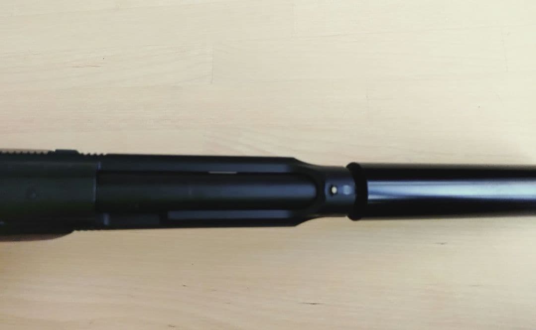 ウエスタンアームズ　ベレッタM84FS サイレンサー付き