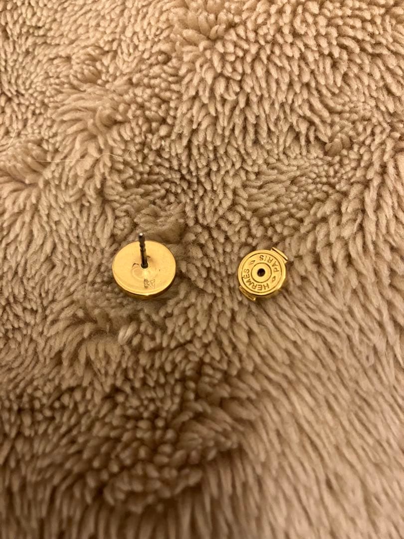 レア　HERMES エルメス　ピアス　片耳　ブラック　ゴールド