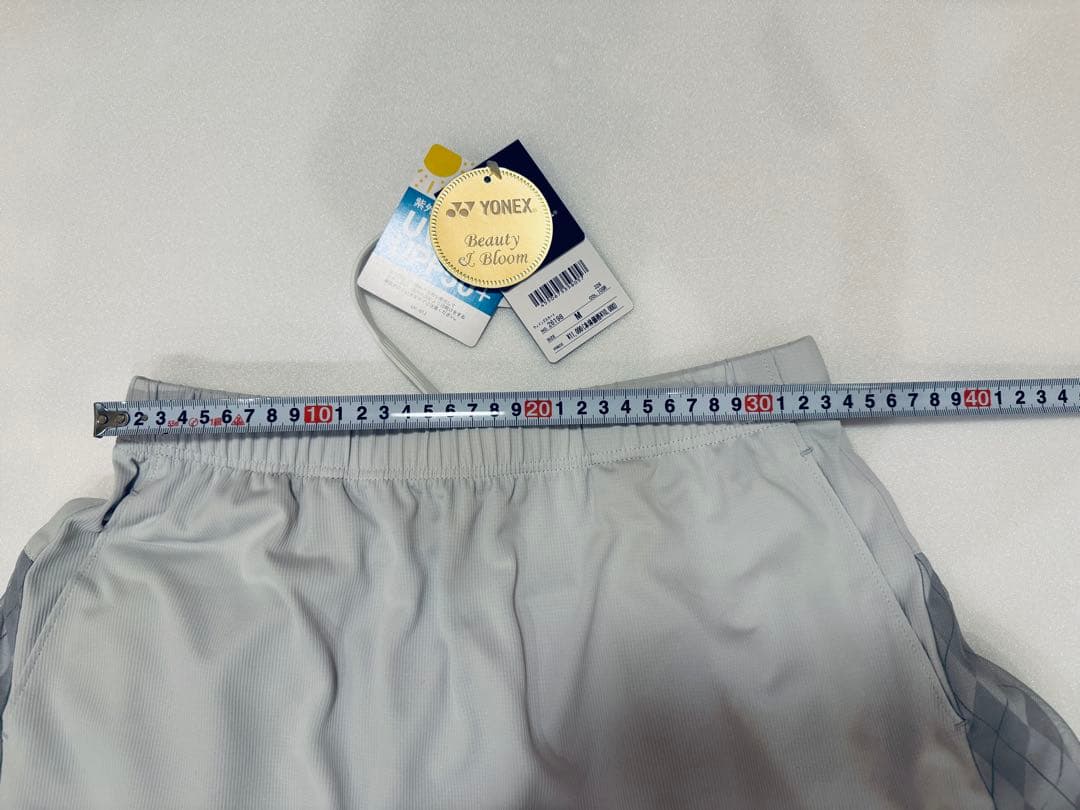 【新品】ヨネックス　レディーススコートMサイズ