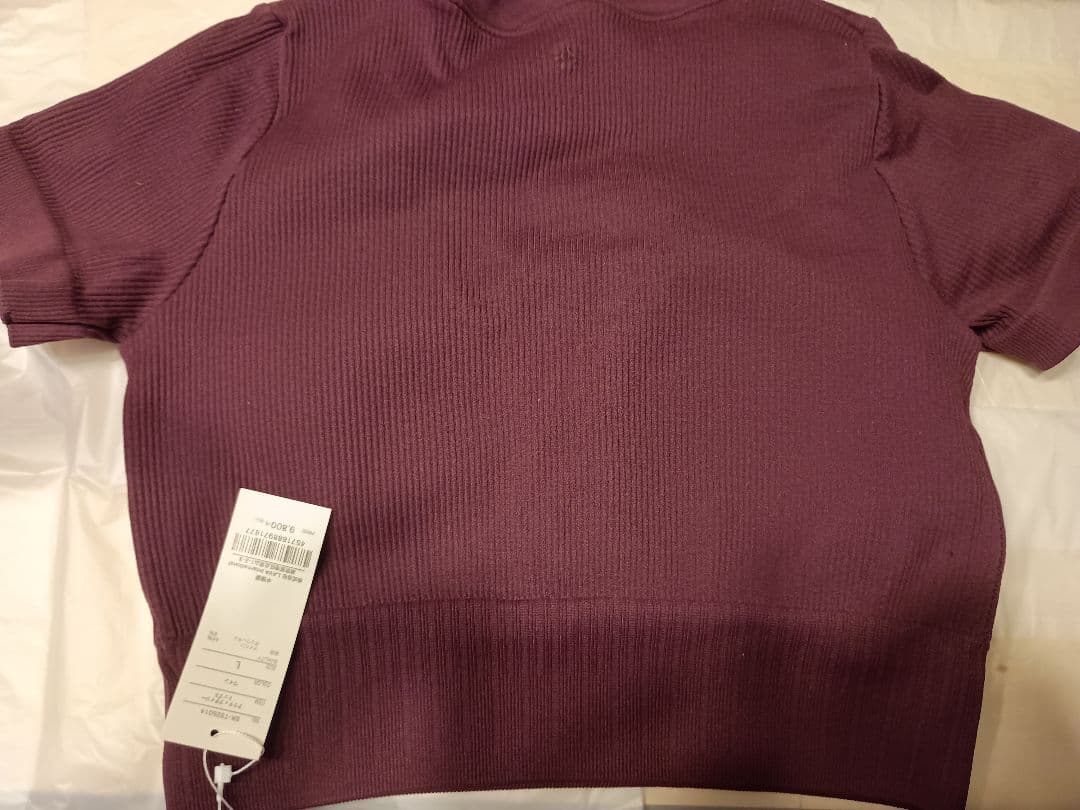 新品未使用SUKALAスカーラアクティブデイジー半袖パンツ上下セットL