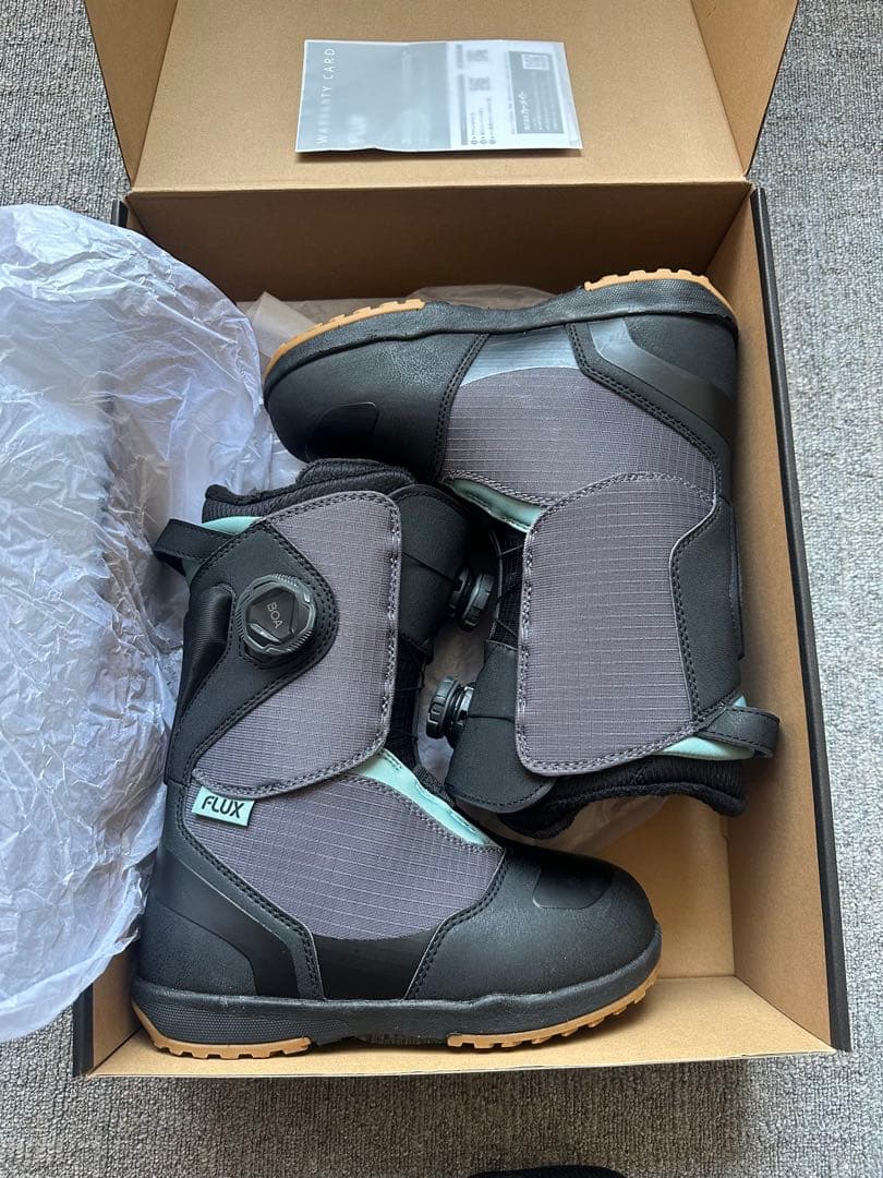 FLUX TB-BOAスノーボードブーツ 女性用 23.5