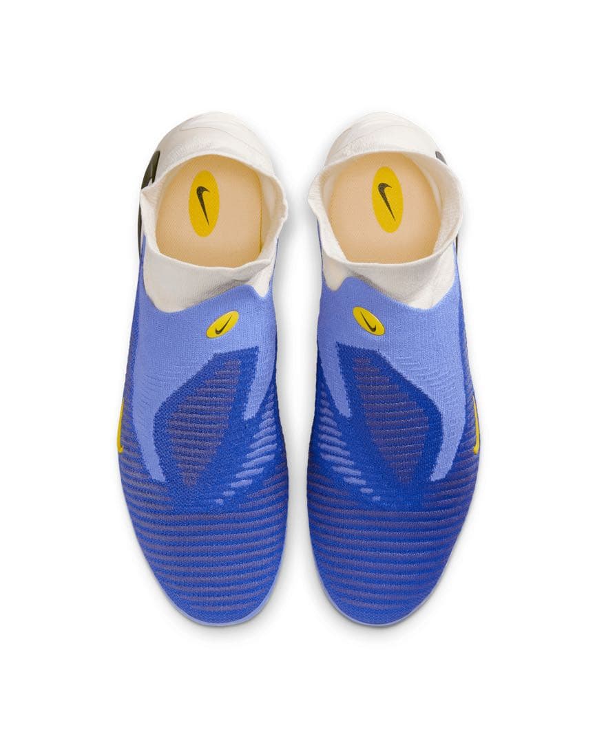 Nike Phantom サッカーシューズ ブルー