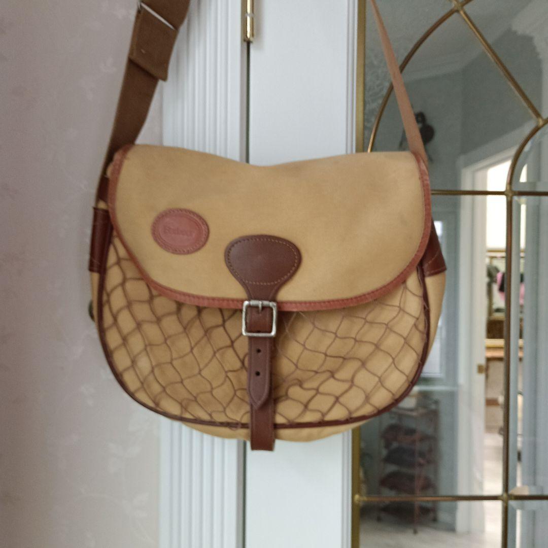 Barbour ベージュ クロスボディショルダーバッグセール