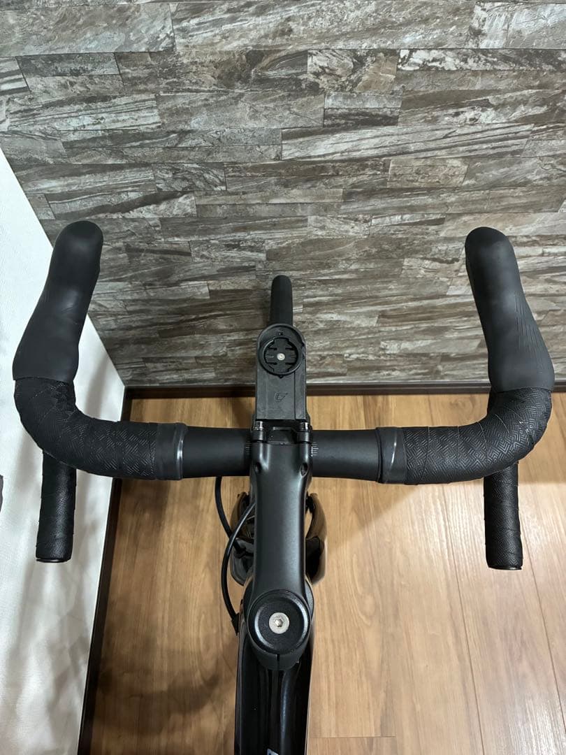 GIANT TCR ADVANCED 105Di2 SLR1カーボン　ペダル無し