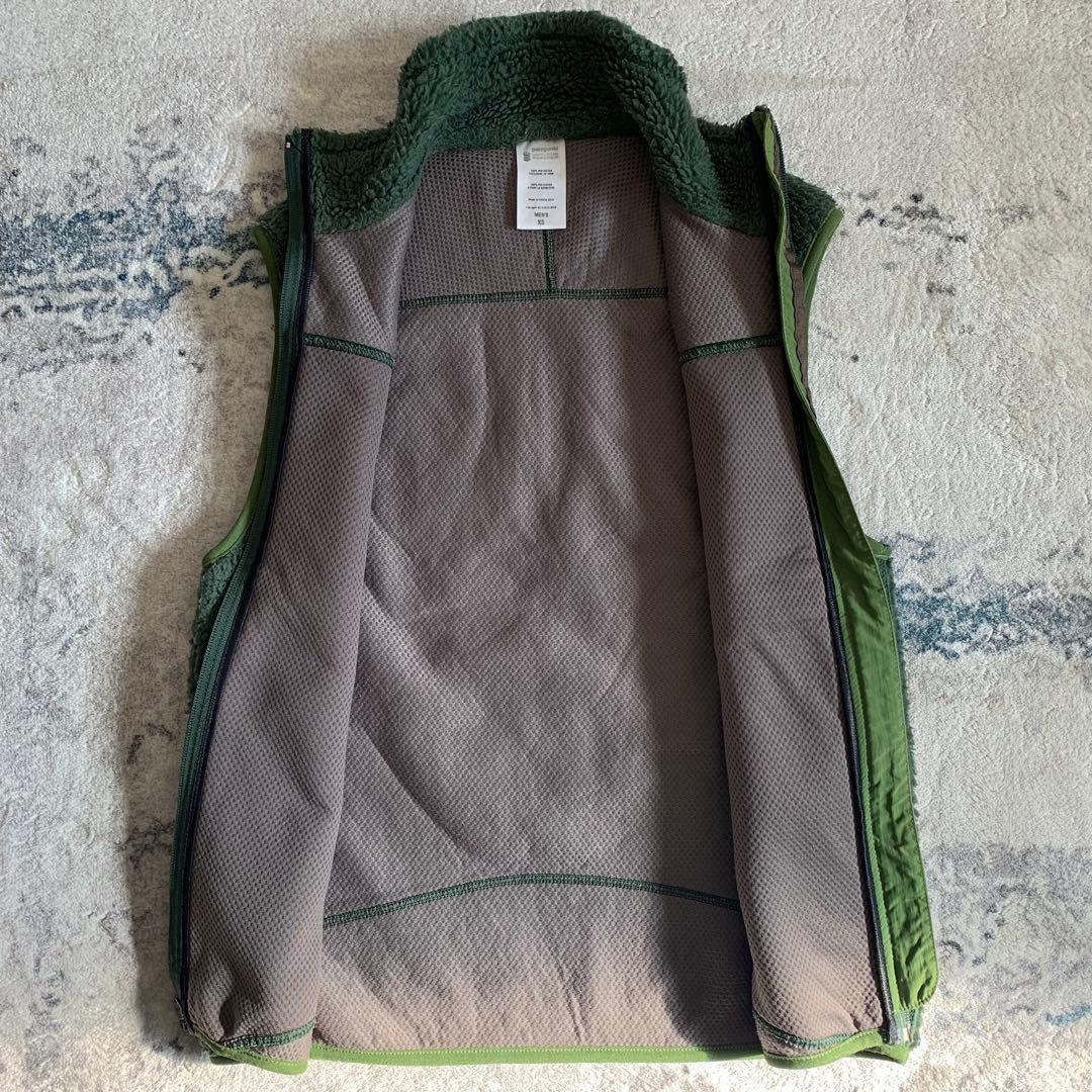 希少カラー パタゴニア クラシック レトロX ベスト 2010年モデル 緑