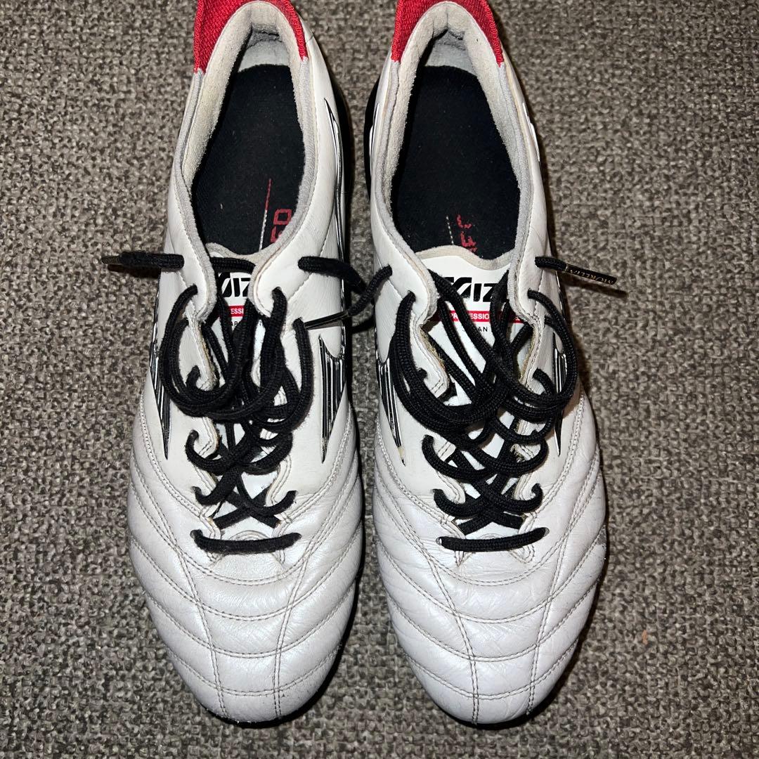 Mizuno サッカーシューズ ホワイト/ブラック/レッド