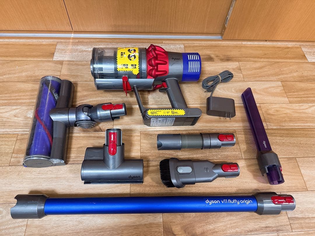 【分解洗浄済】ダイソン dyson v10 sv12 掃除機 作動品