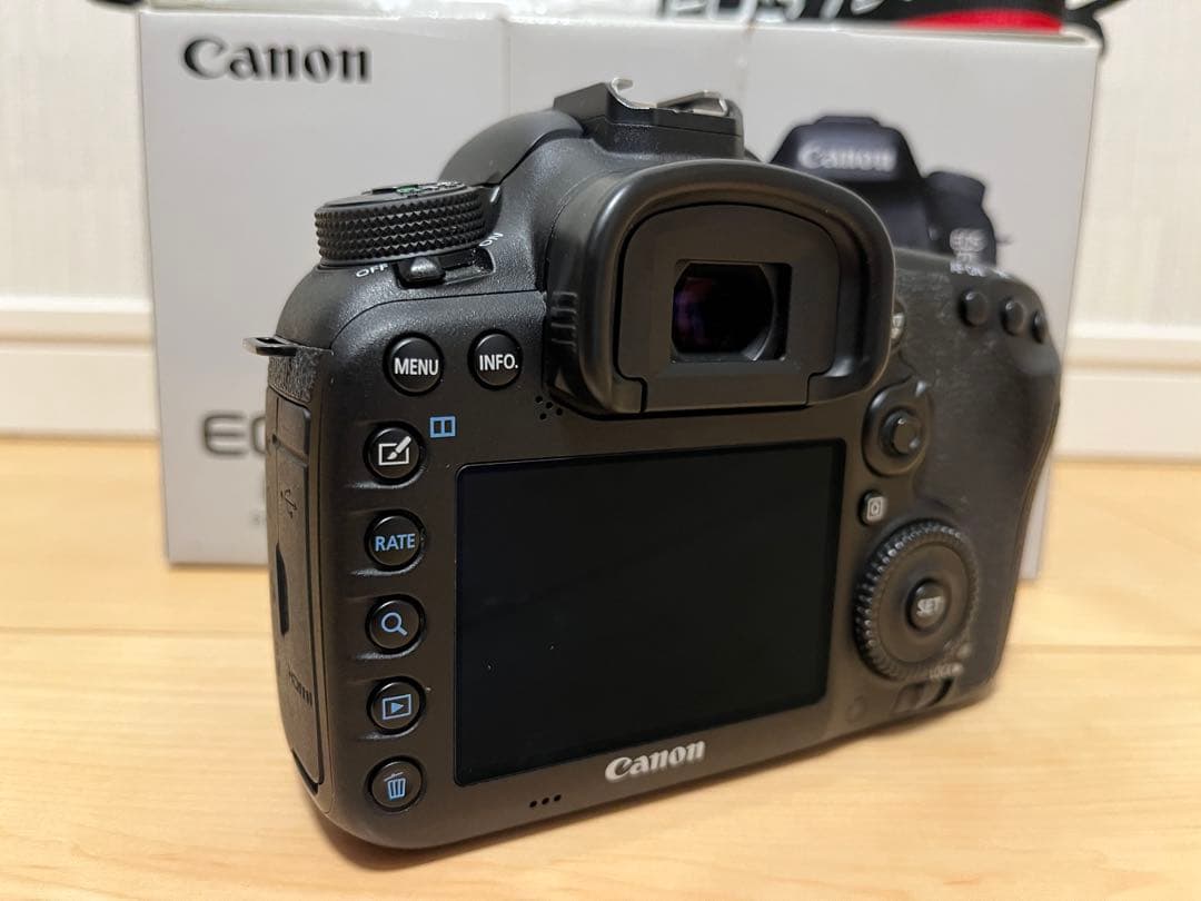 天神さん専用 EOS 7D MarkⅡ ボディ キャノン