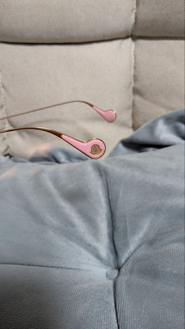 モンクレール　サングラス　ピンク