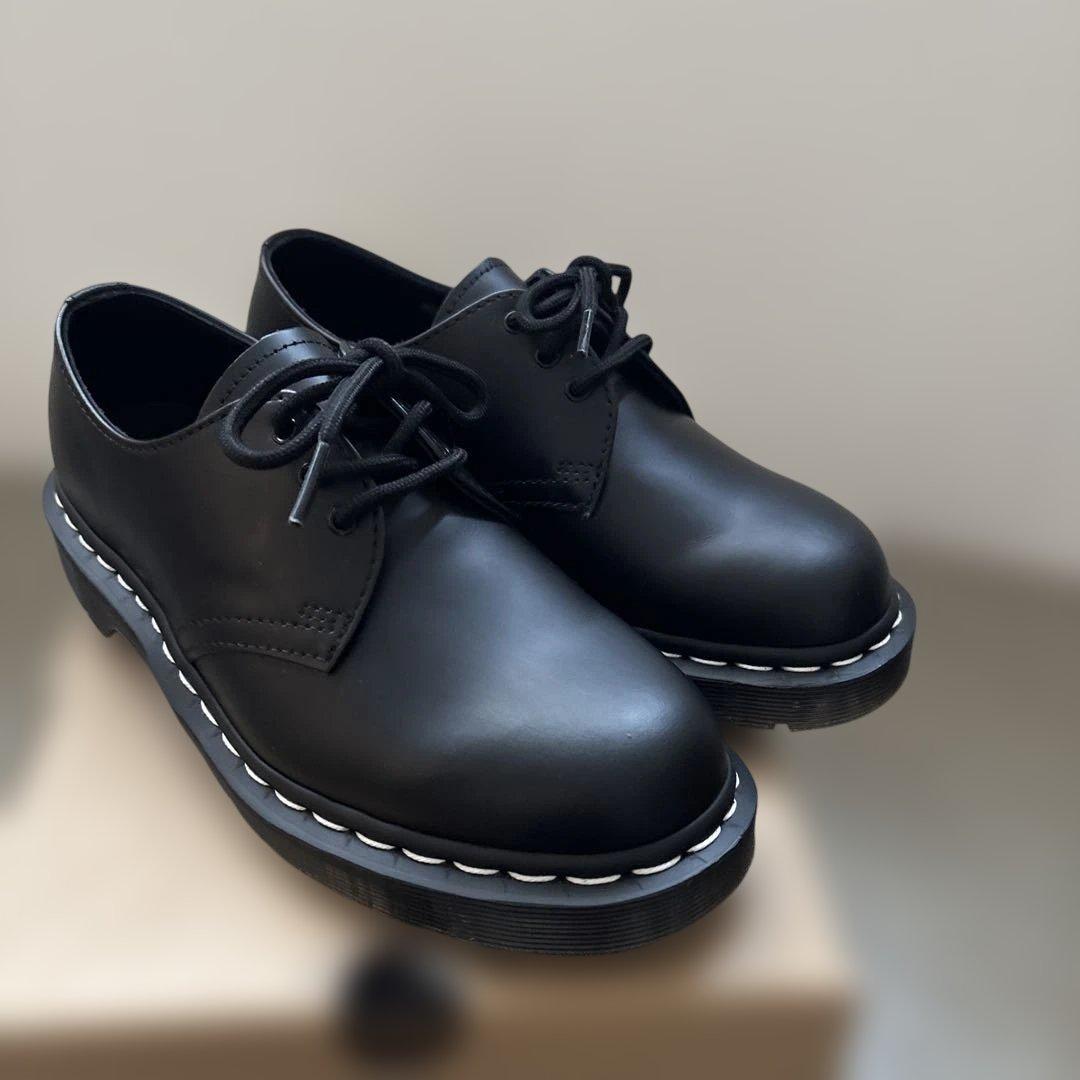 ドクターマーチン 3ホール UK5 WS希少