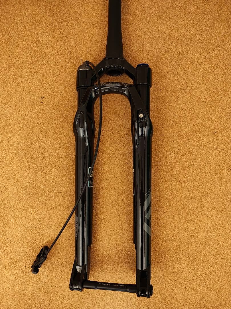 29インチ用軽量サスペンションフォーク★★BOLANY / オイル＆エアーダンプ