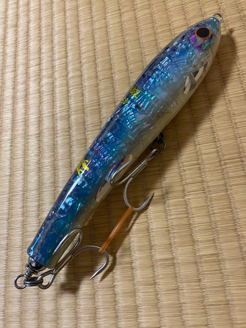 貝田ルアー ツイスターF3