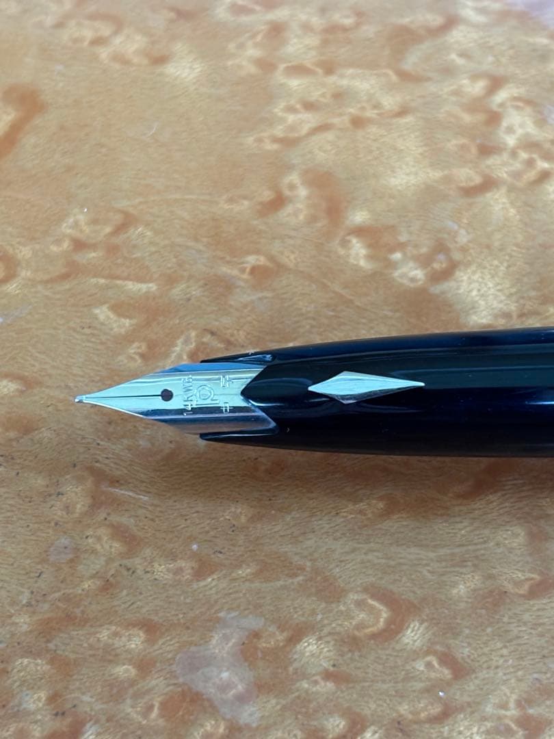 プラチナ シープ（羊革巻）高級万年筆 ペン先14K 白金 中字 ヴィンテージ