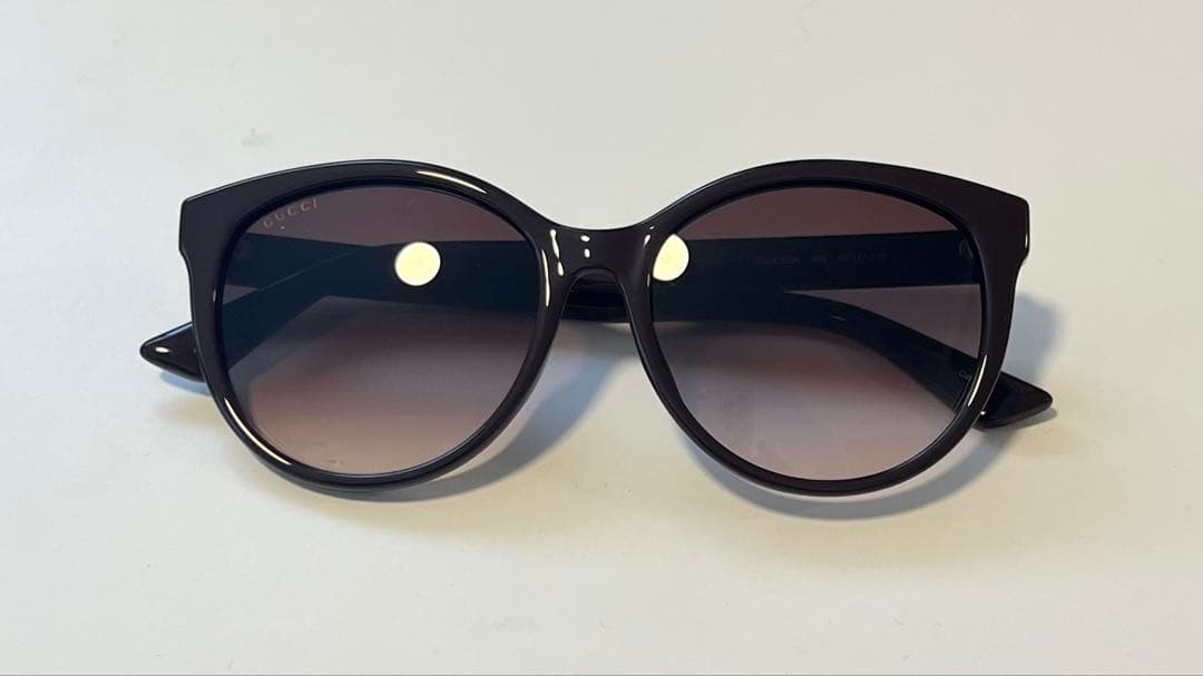 GUCCI キャットアイサングラス グラデーションレンズ（ほぼ未使用）