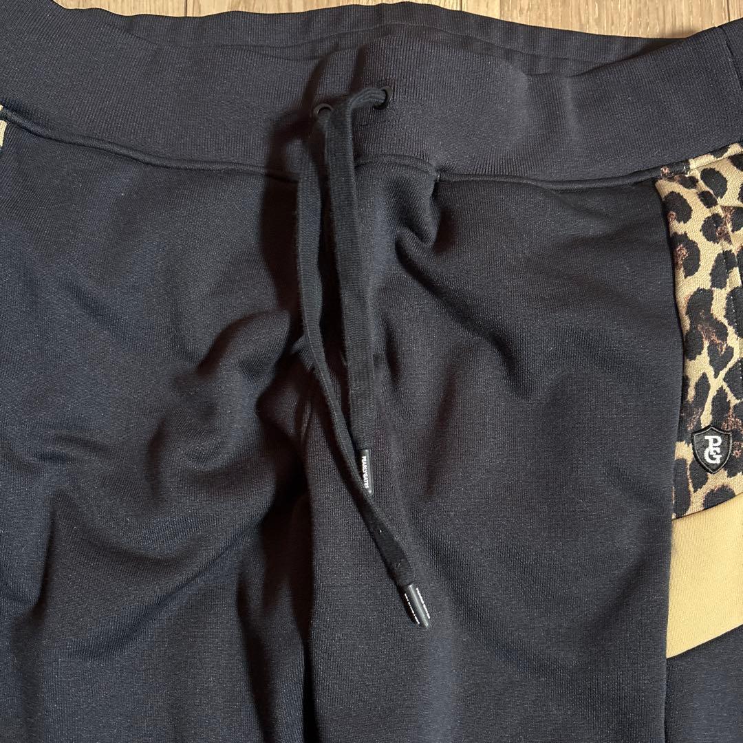 【美品】パーリーゲイツ レオパード柄ポケット付きパンツ