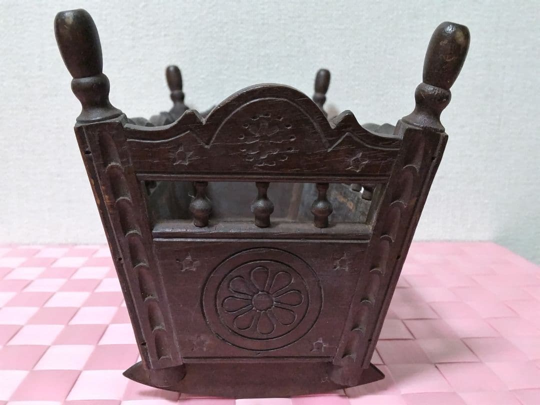 フランス アンティーク ブルターニュ 木製 ドールベッド