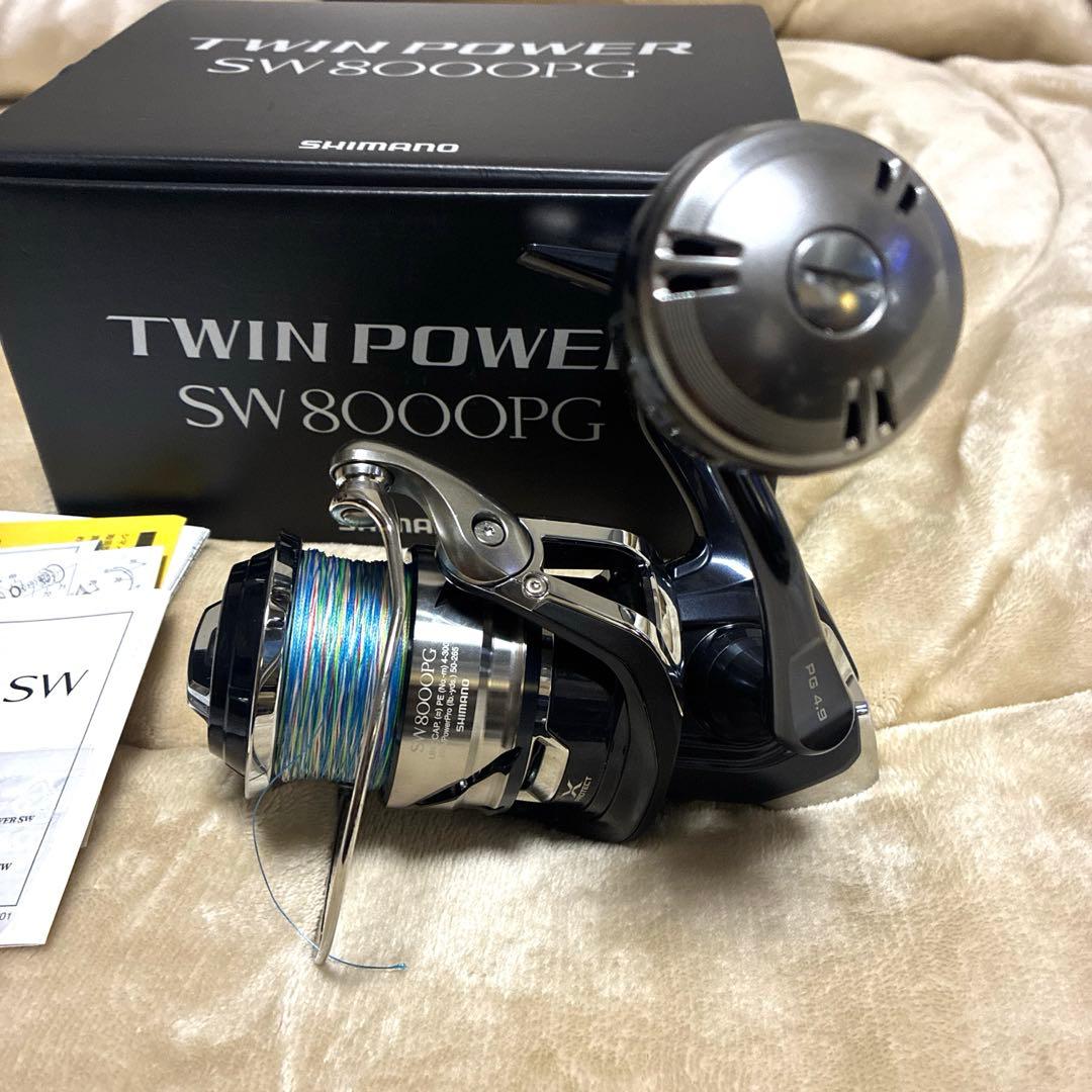 【美品】 TWIN POWER SW8000PG スピニングリール