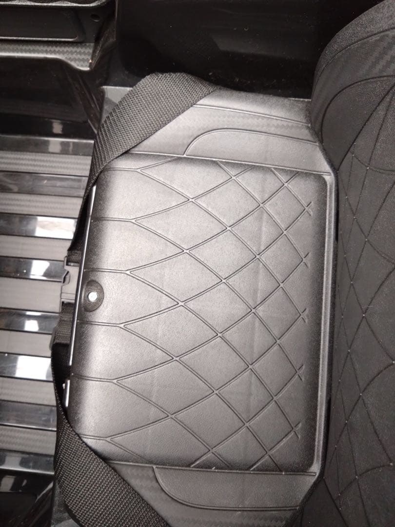 Benz AMG G-63 子供用電動カー定価22800円