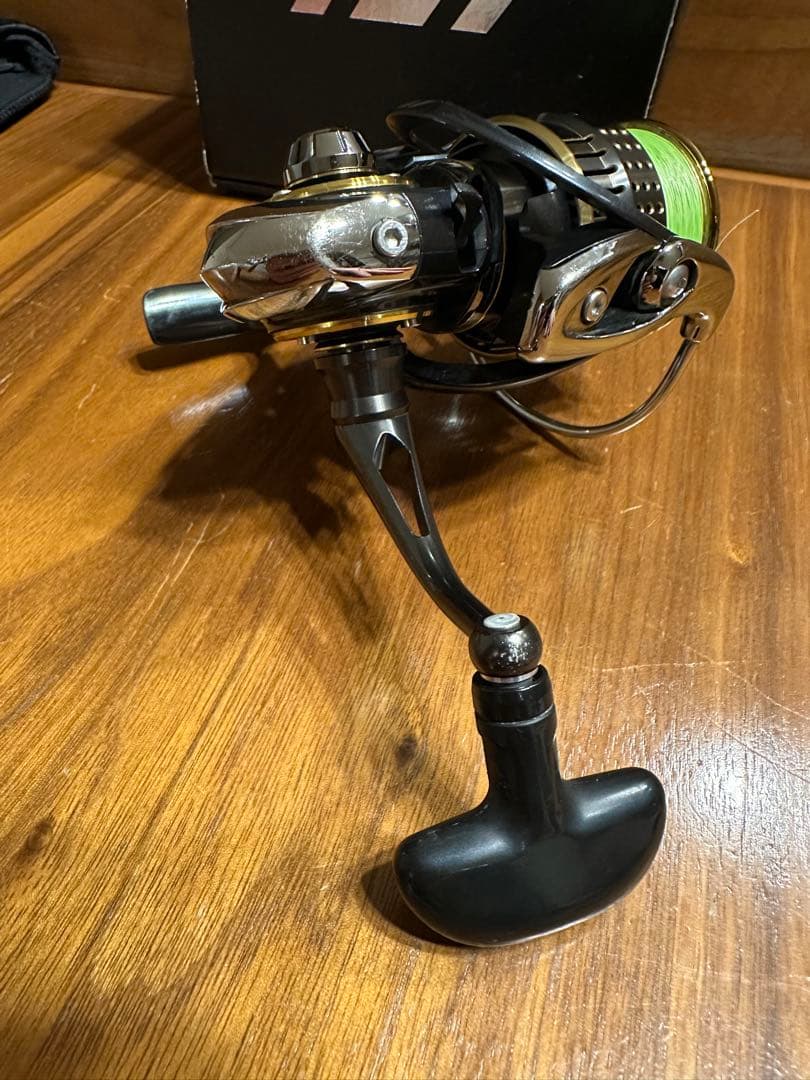 ダイワ 15イグジスト 2508PE DAIWA EXIST スピニングリール