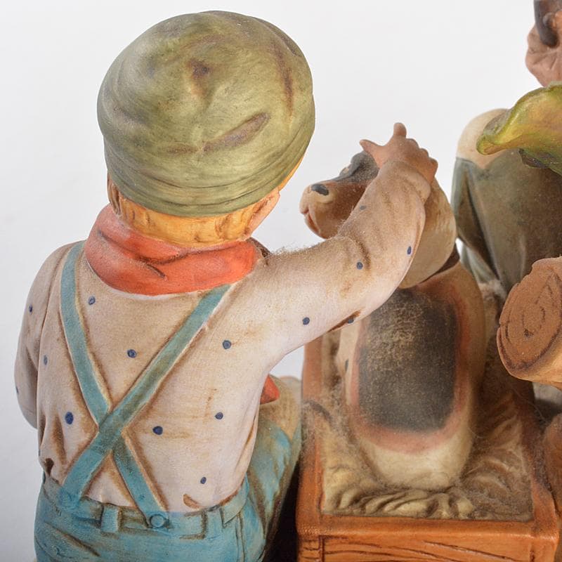 イタリア製　カポディモンテ　フィギュリン　陶人形　置物　C　R7067