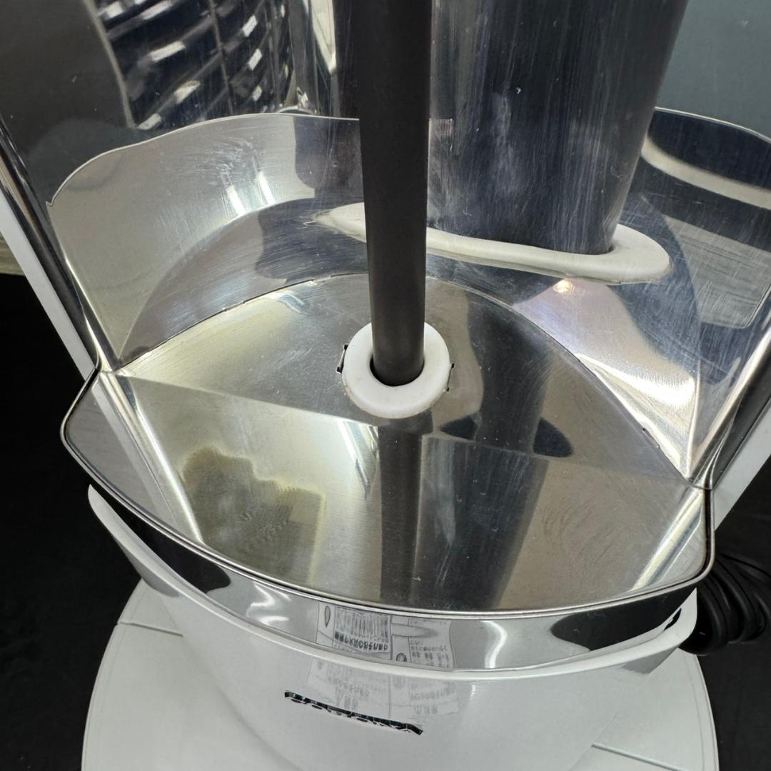 ☆コロナ　コアヒートスリム　DH-921R　2021年製　遠赤外線シーズヒーター