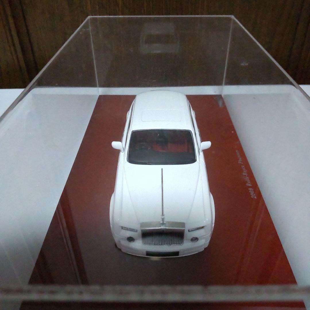 ロールスロイス ファントム 2009 イングリッシュホワイト 1/43 TSM