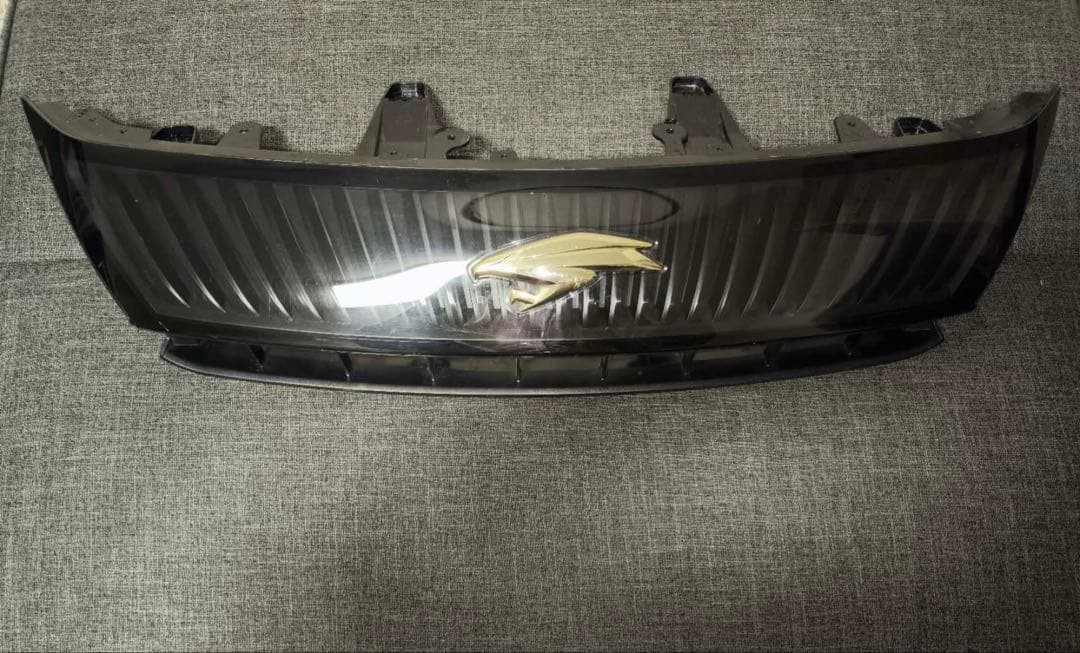 瑞*ん様 60ハリアー　フロントグリル　中古品