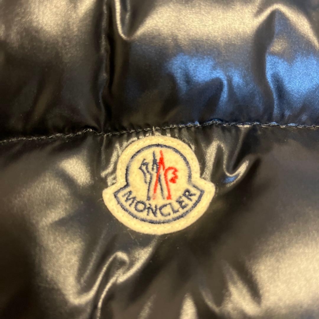 moncler モンクレール　ダウンベスト　01