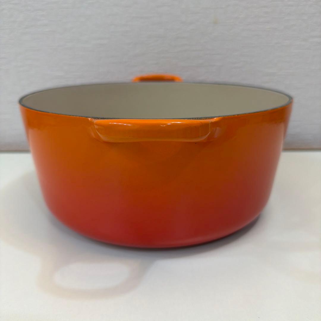LE CREUSET ココット ロンド 両手鍋 24cm オレンジ