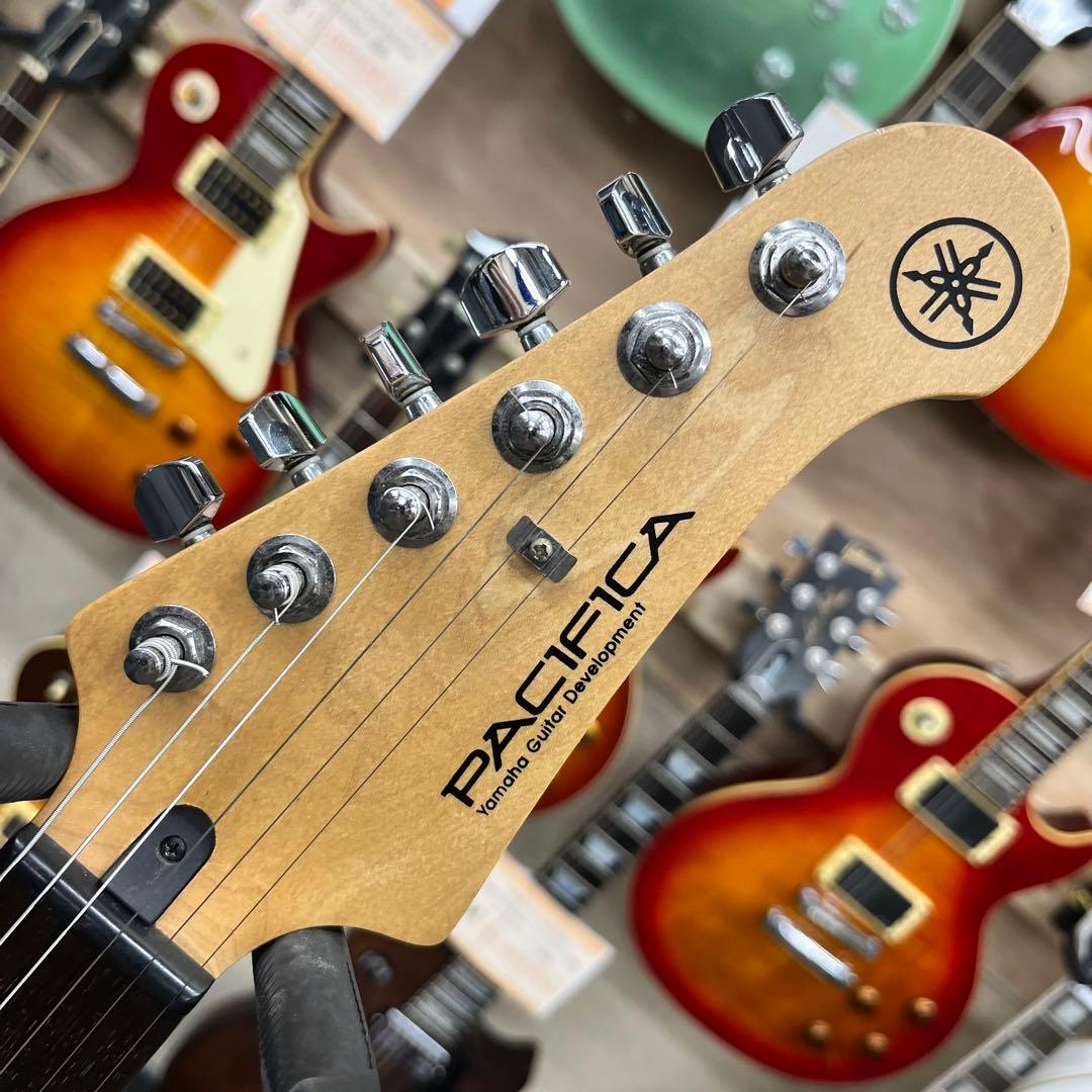 【11416】YAMAHA PACIFICA PAC112V サーフグリーン