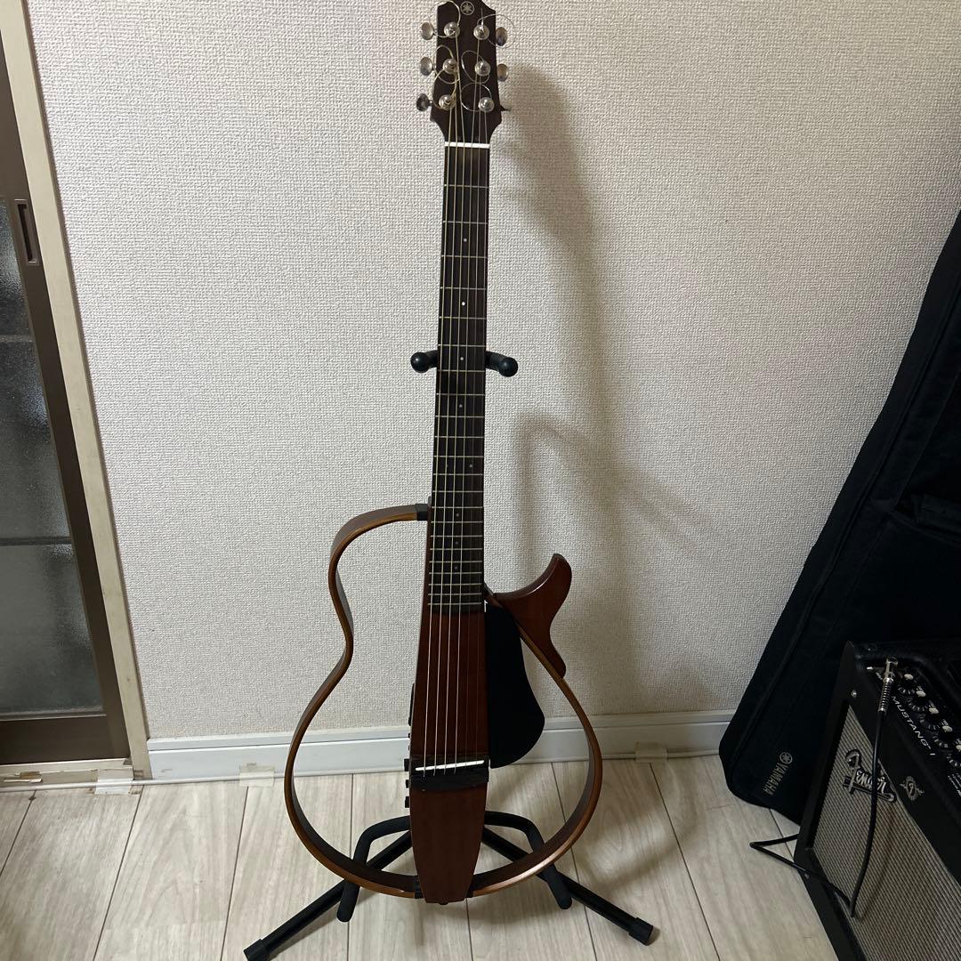 ヤマハ サイレントギター 極上品 単三電池でOK 付属品完備 SLG200S！