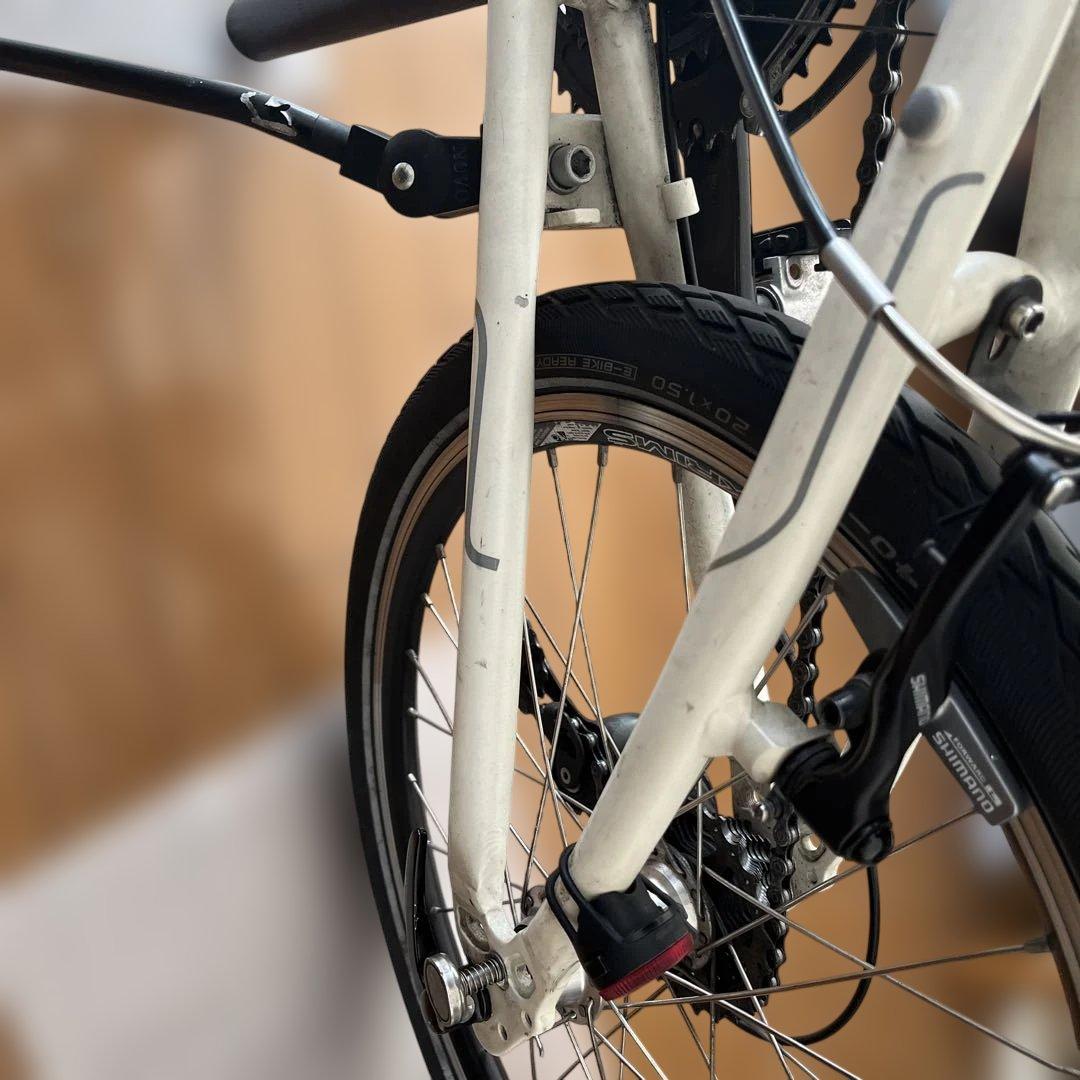 DAHON VISC D20折りたたみ自転車 ホワイト