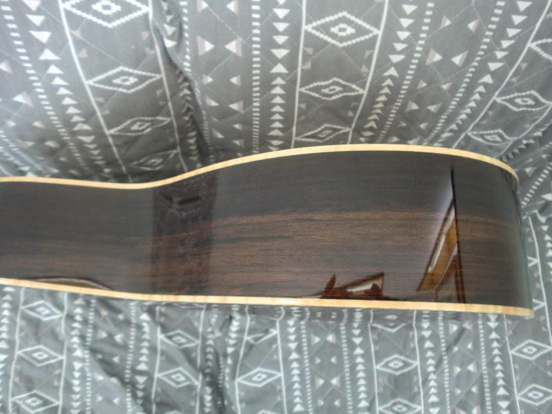 GUILD / OM-250CE RESERVE Natural 美品