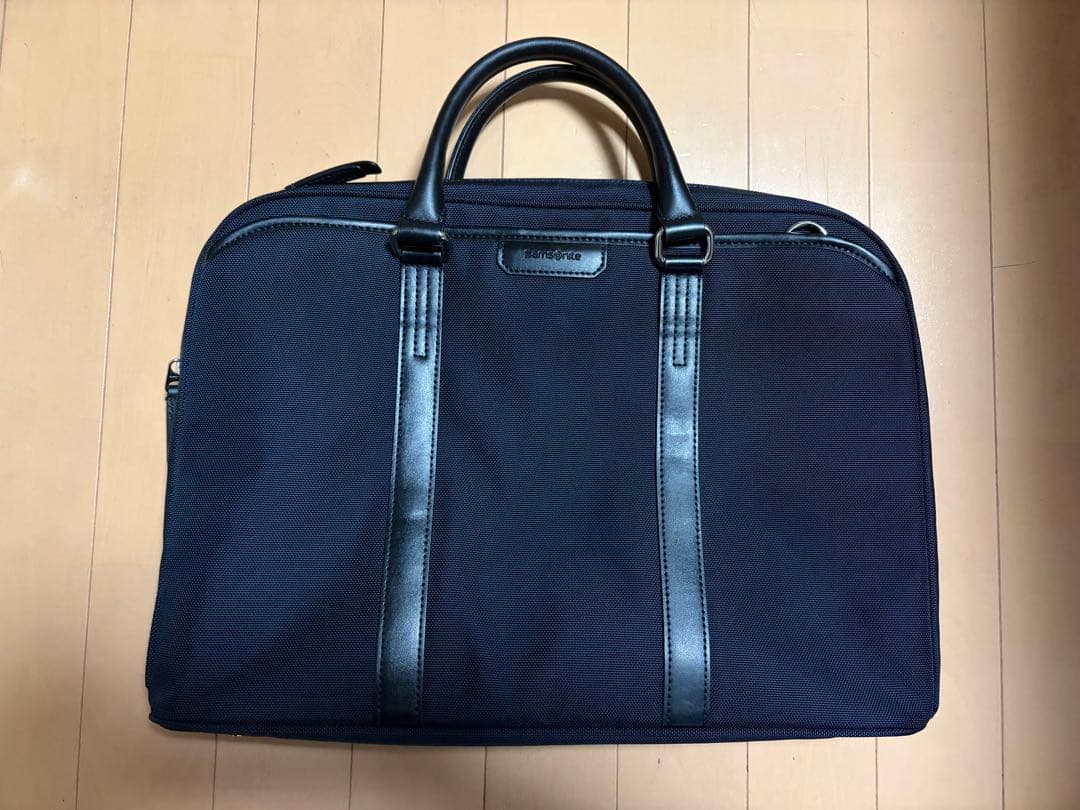 TRADE MASTER 4 ビジネスバッグ