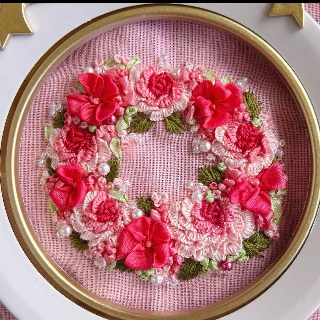 strawberry様♡専用です　ハンドメイド　 リボン刺繍フレーム